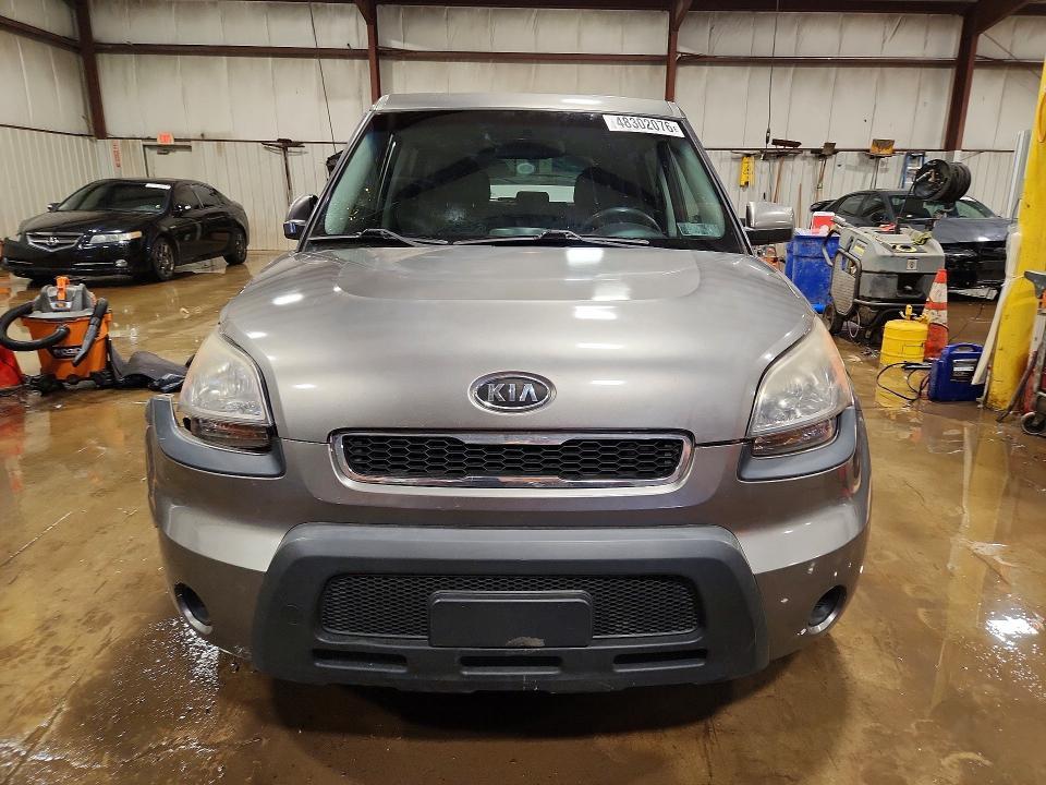 2011 KIA Soul +