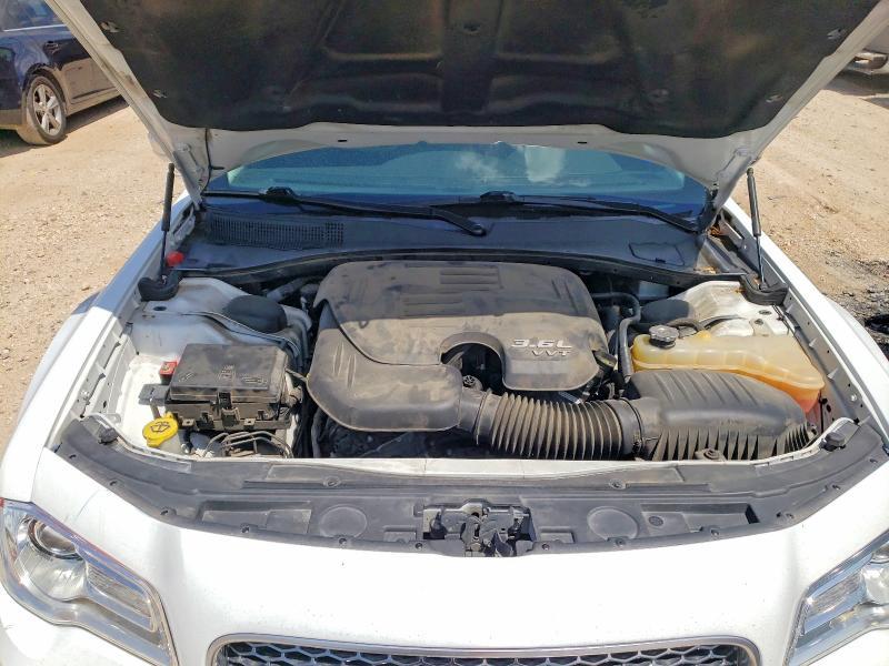 2017 Chrysler 300 Limited