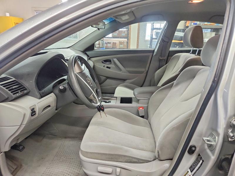 2009 Toyota Camry le