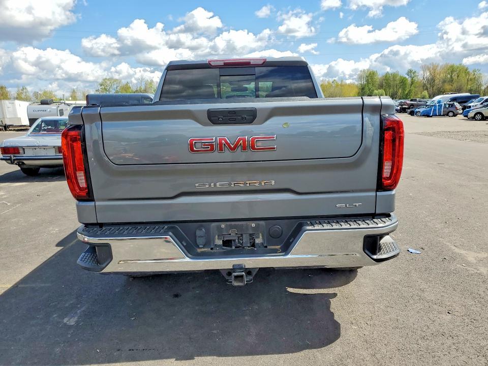 2020 GMC Sierra K1500 slt