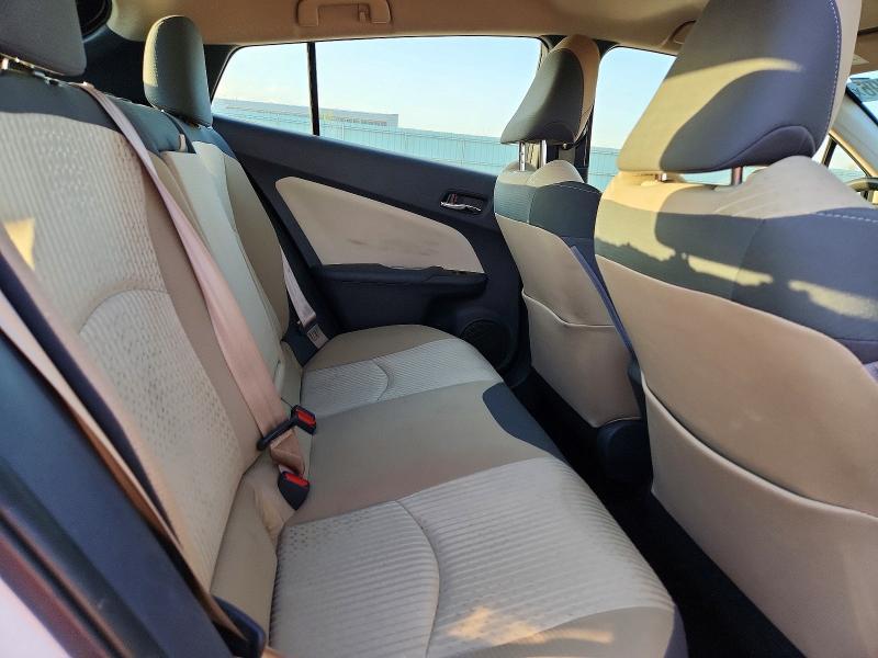 2018 Toyota Prius two