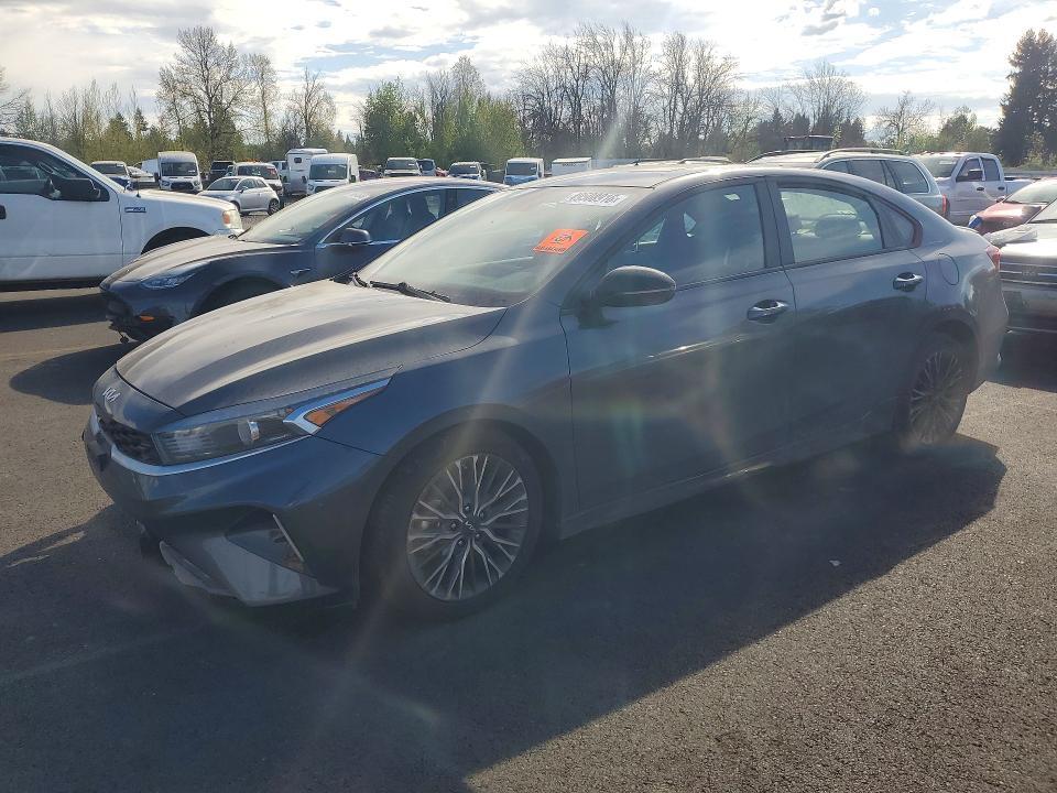 2023 KIA Forte gt Line