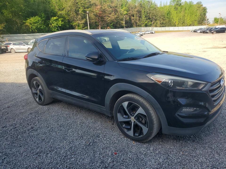 2016 Hyundai Tucson Sport