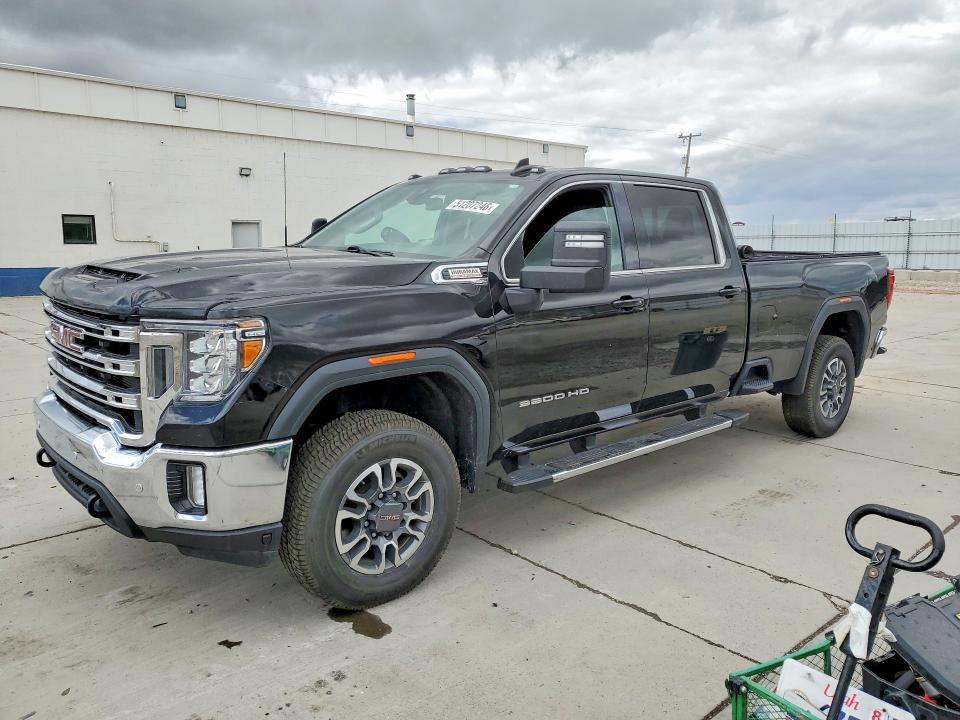 2022 GMC Sierra K3500 SLE