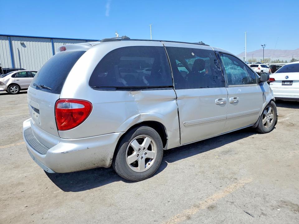 2005 Dodge Grand Caravan sxt