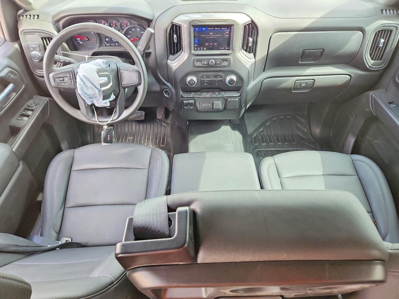 2024 GMC Sierra C1500