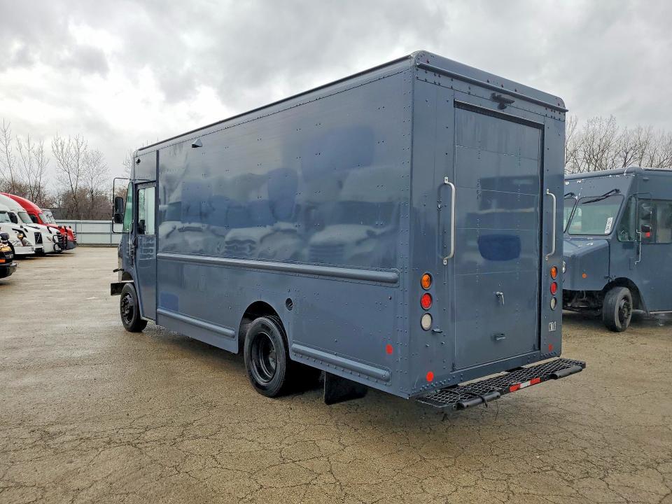 2020 Freightliner MT45 Chassis Delivery Truck