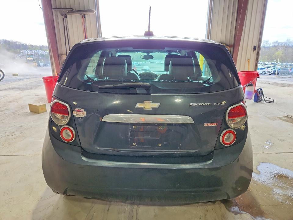 2015 Chevrolet Sonic ltz