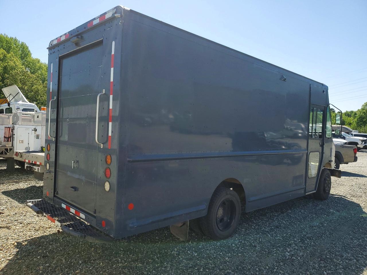 2020 Freightliner Chassis M Line WALK-IN Van