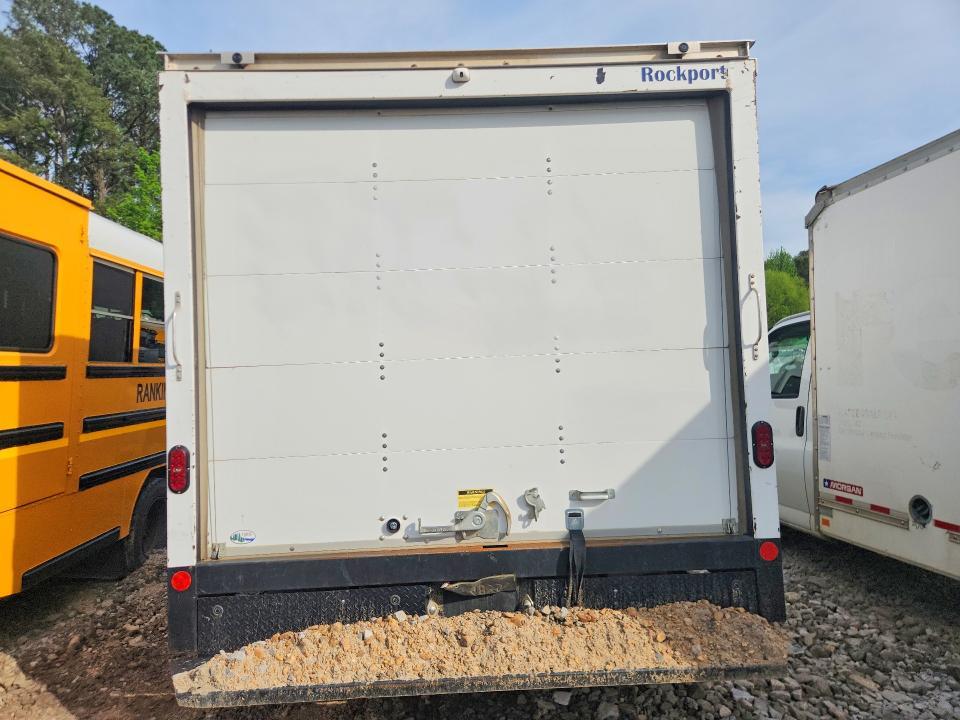 2022 Chev Rolet Express Delivery Truck