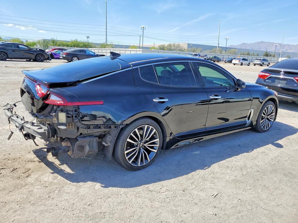 2019 KIA Stinger Premium