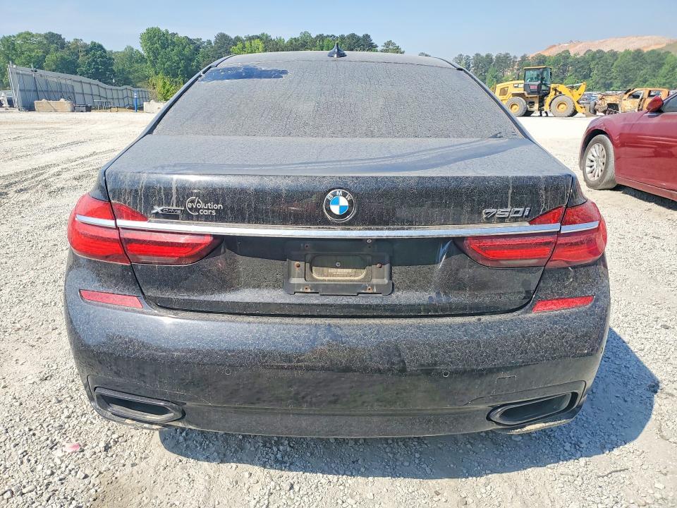 2018 BMW 750 xi