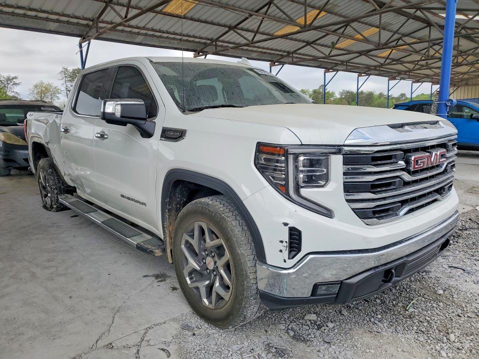 2024 GMC Sierra K1500 SLT