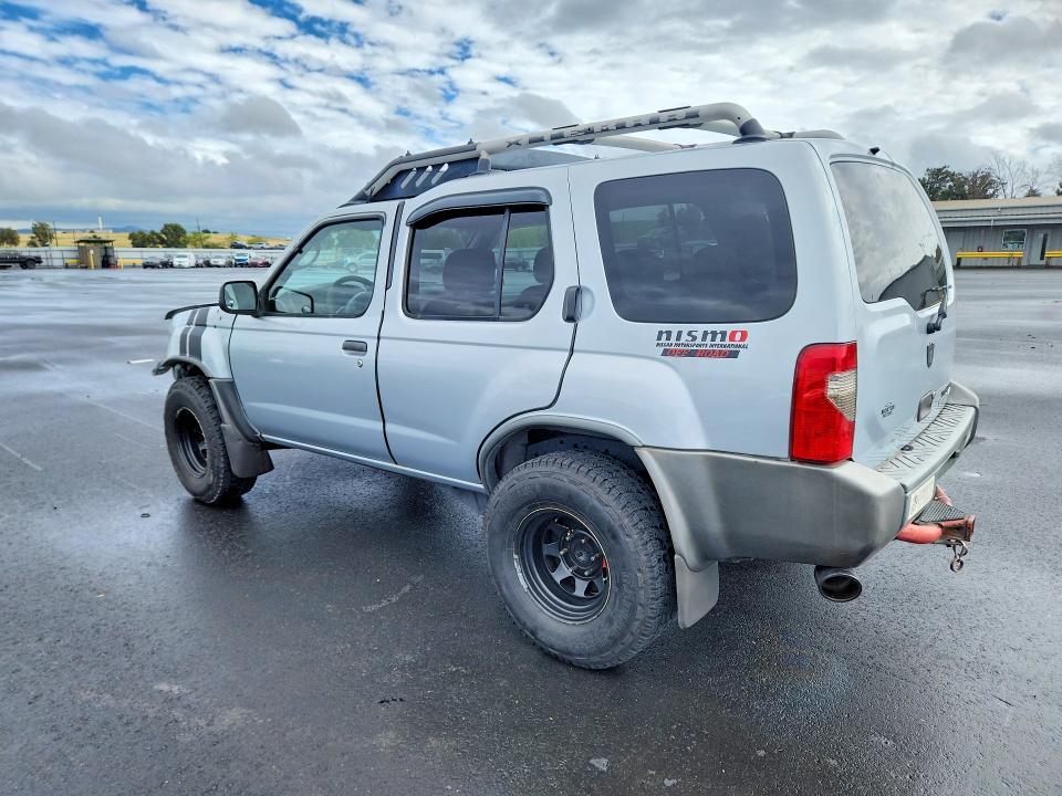 2001 Nissan Xterra Xe-v6