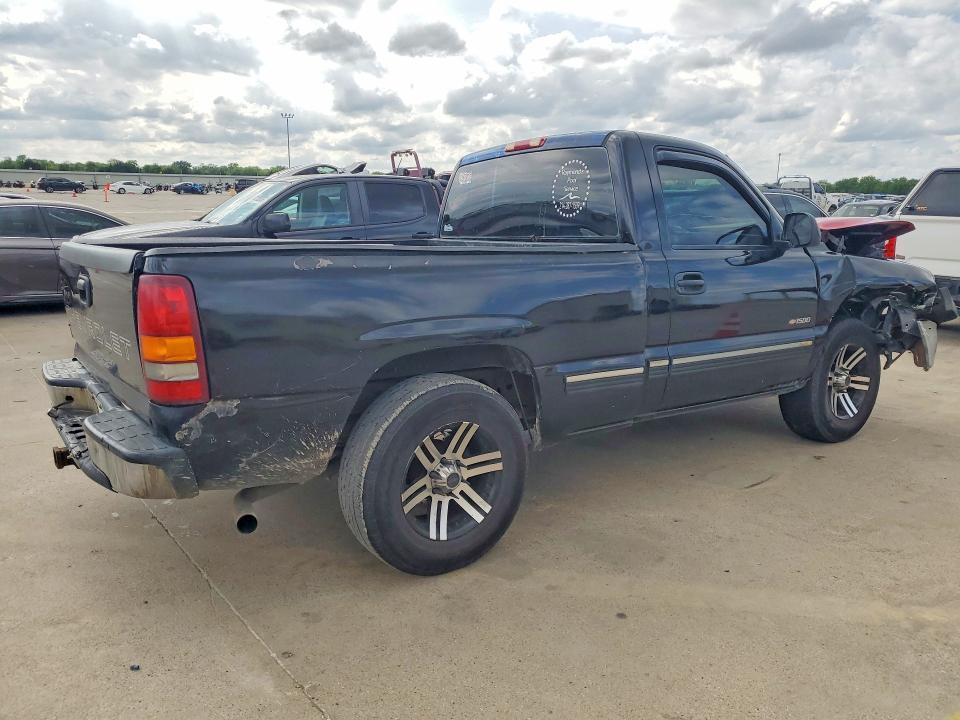 1999 Chevrolet Silverado C1500