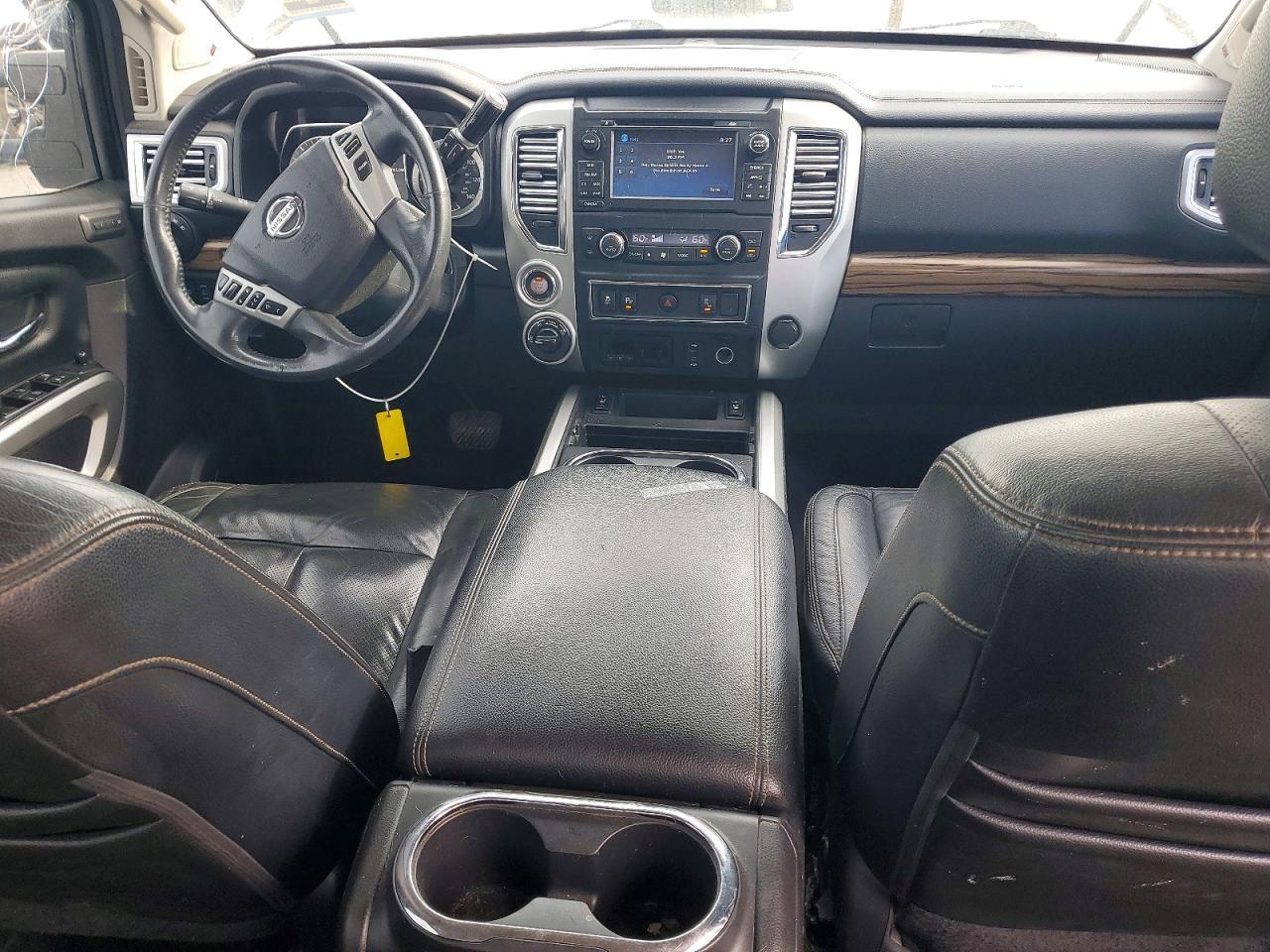 2016 Nissan Titan XD SL