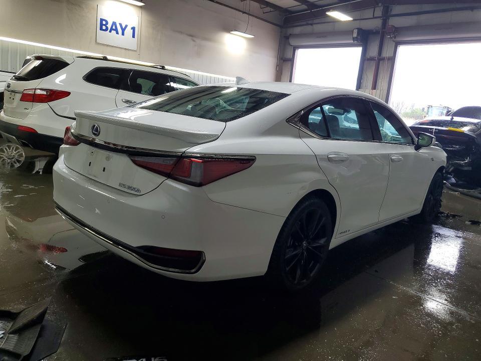 2022 Lexus Es 300h f Sport