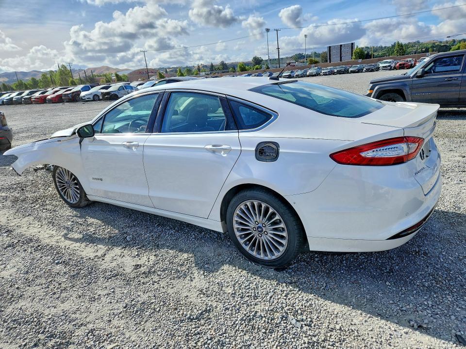 2014 Ford Fusion Titanium hev