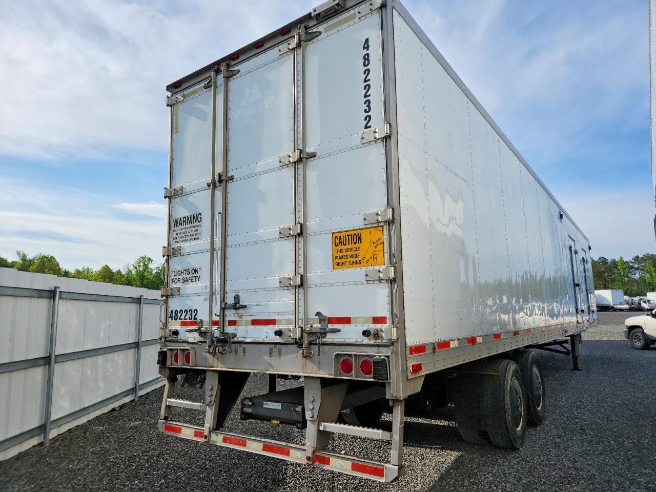 2015 Utility VS2RA Refrigerated Van Trailer