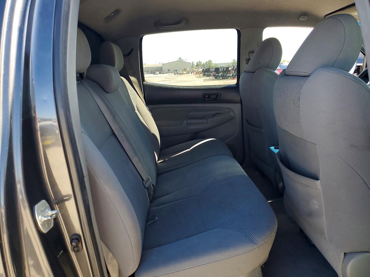 2010 Toyota Tacoma Prerunner V6