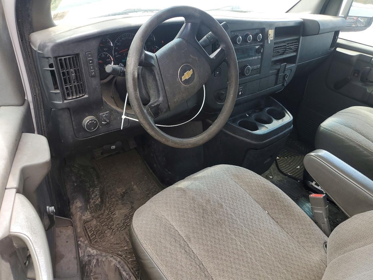 2015 Chev Express G3500