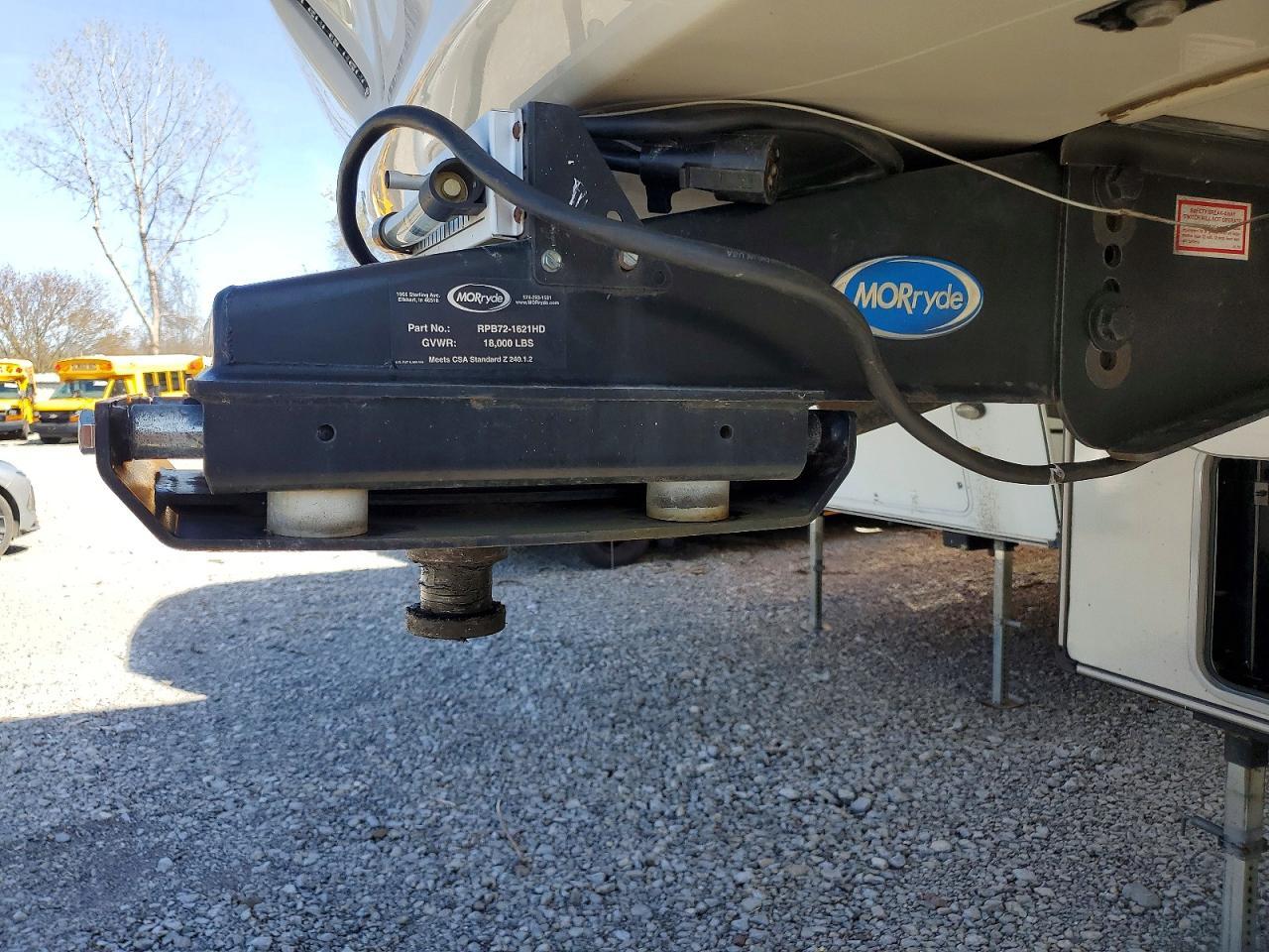 2017 Jayco Eagle Series M-327 C