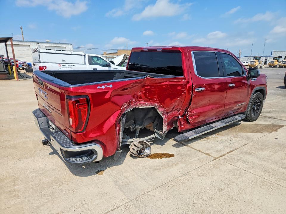 2022 GMC Sierra K1500 SLT