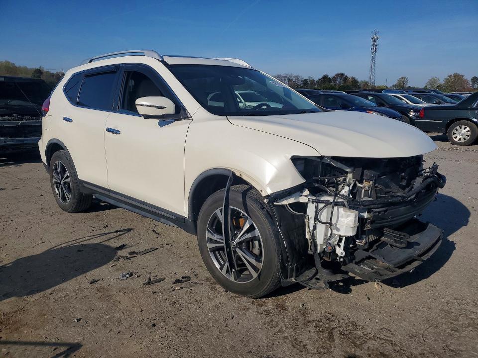 2017 Nissan Rogue sl