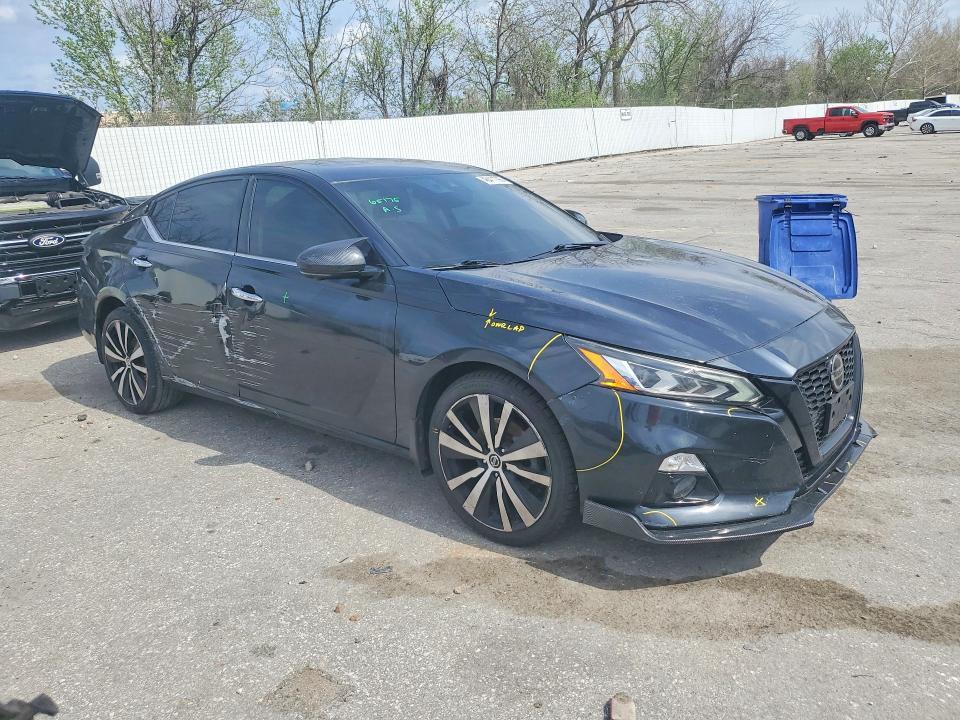 2019 Nissan Altima 2.5 Platinum