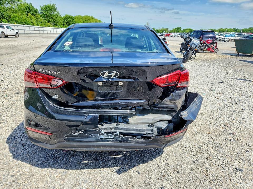 2022 Hyundai Accent sel