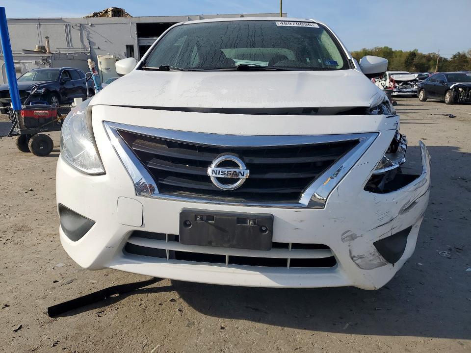 2018 Nissan Versa s Plus