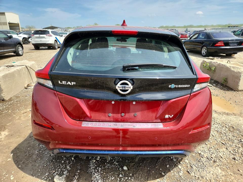 2022 Nissan Leaf sv