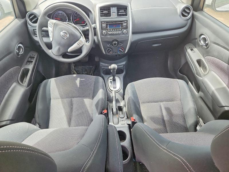 2016 Nissan Versa 1.6 sv