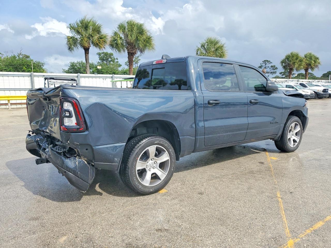 2025 Dodge RAM 1500 Tradesman