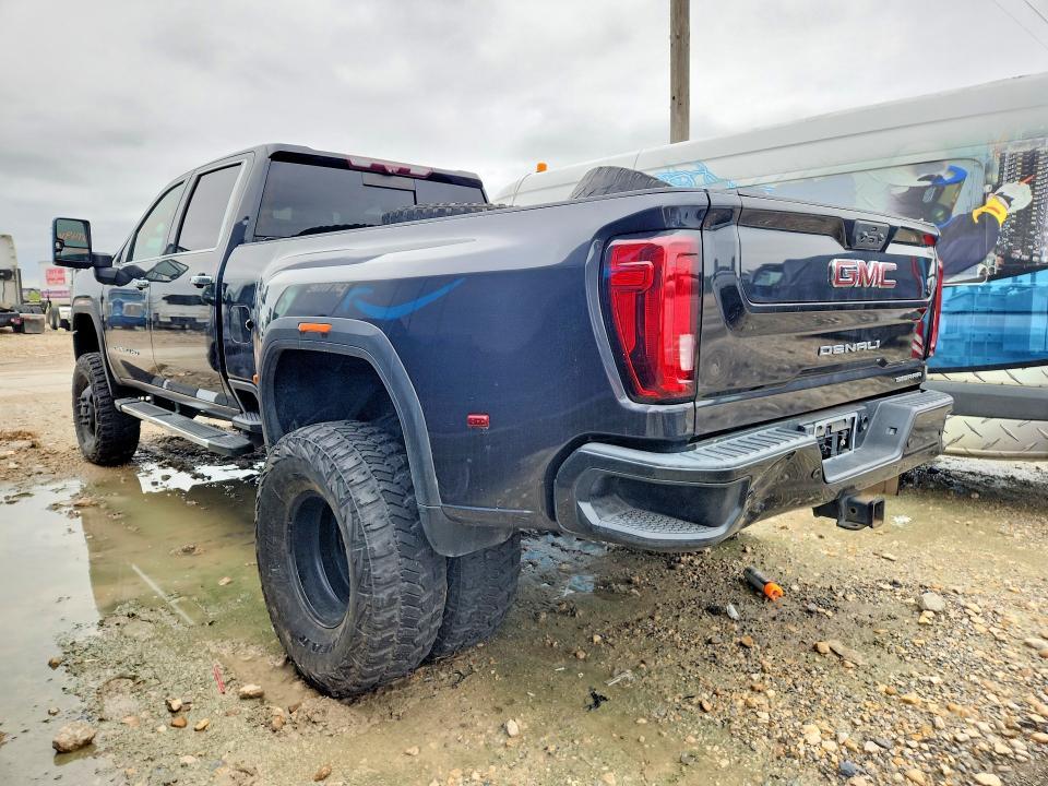 2020 GMC Sierra K3500 Denali
