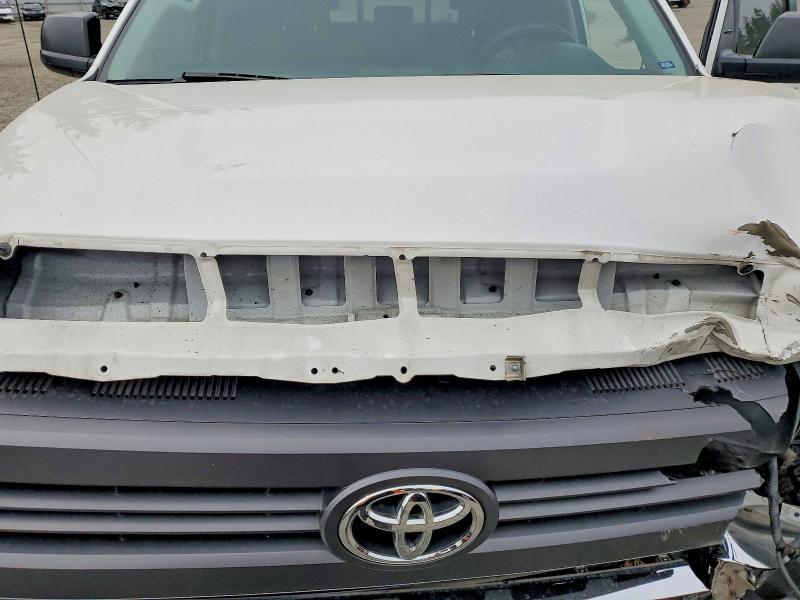 2015 Toyota Tundra SR5