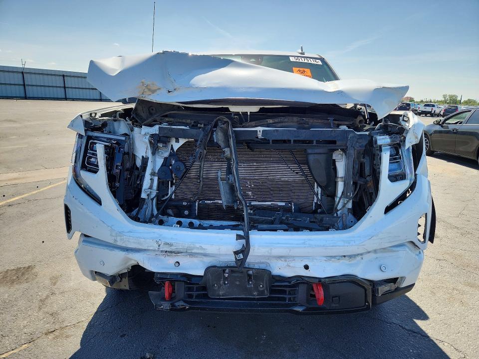 2023 GMC Sierra K1500 AT4