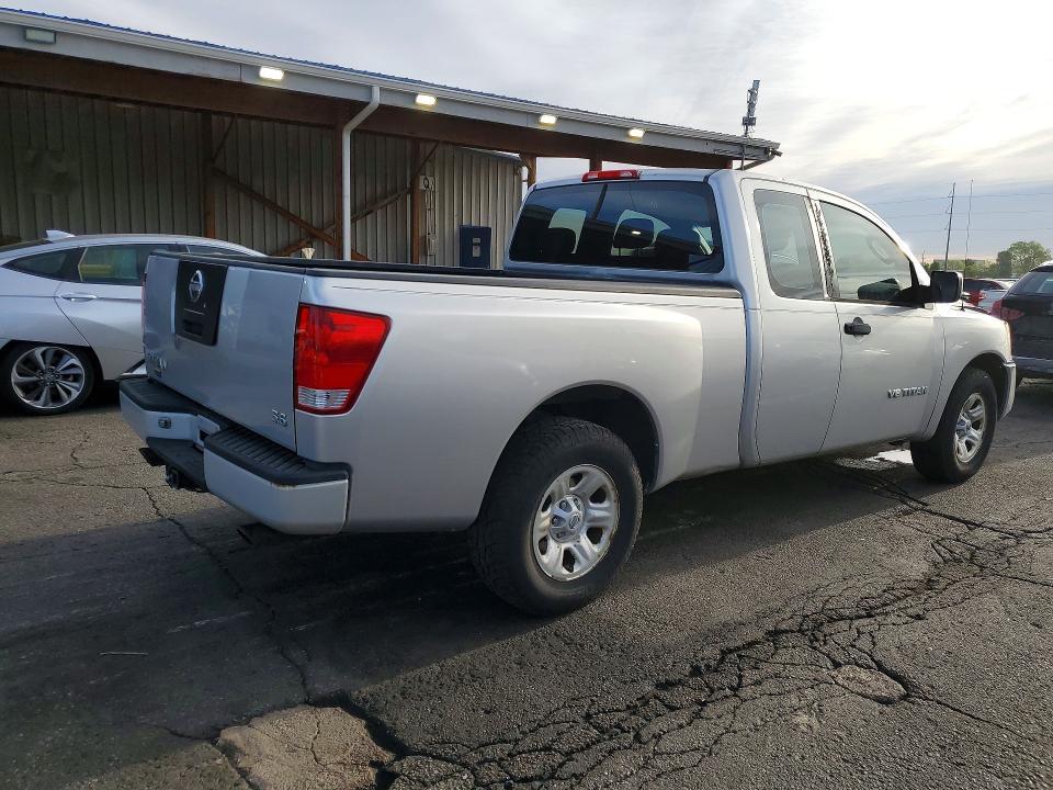 2005 Nissan Titan XE
