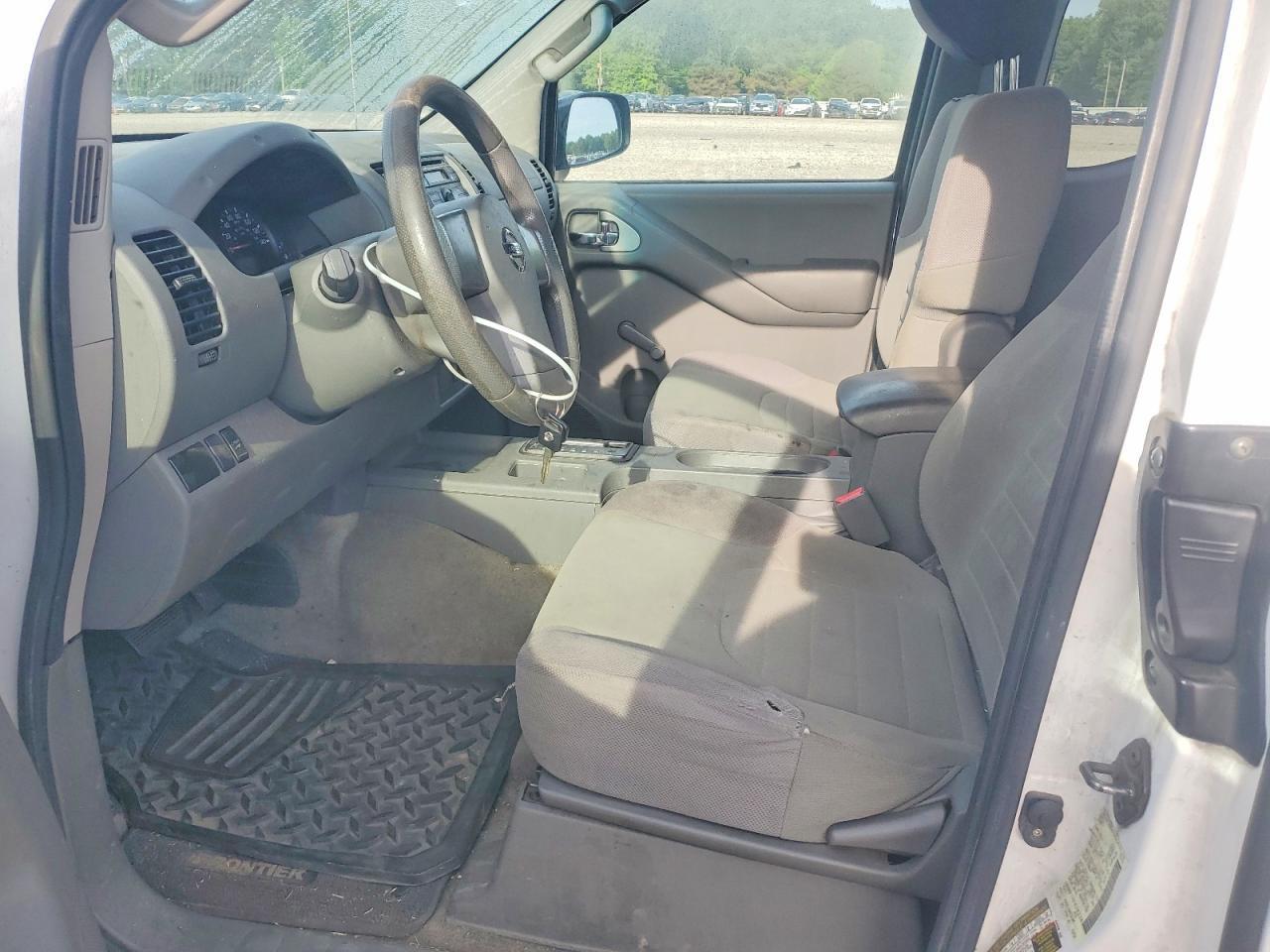2012 Nissan Frontier S