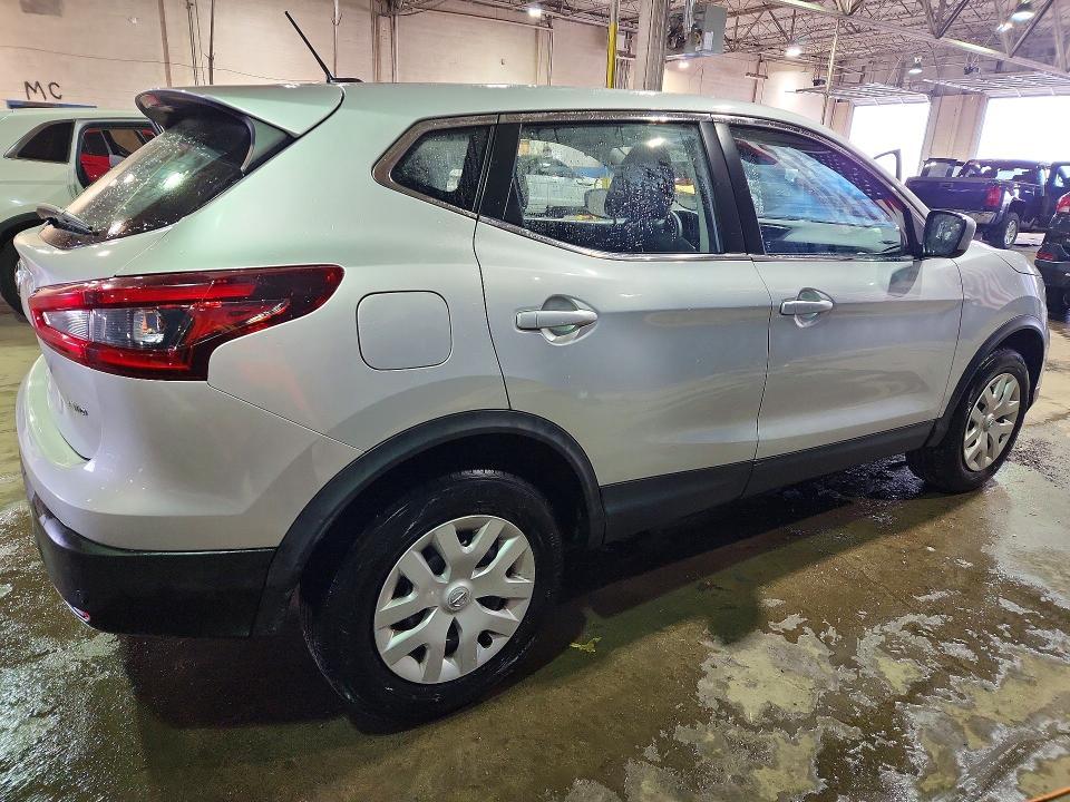 2020 Nissan Rogue Sport s