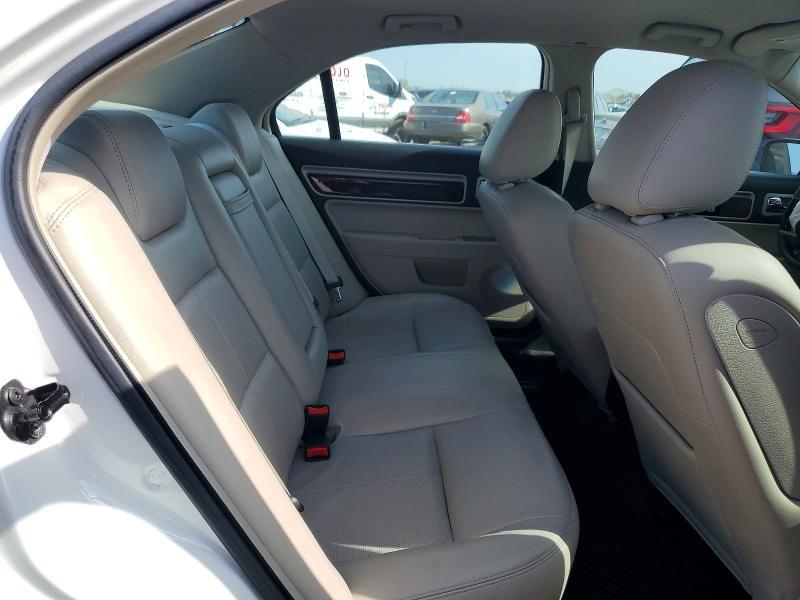 2009 Lincoln Townhouse MKZ