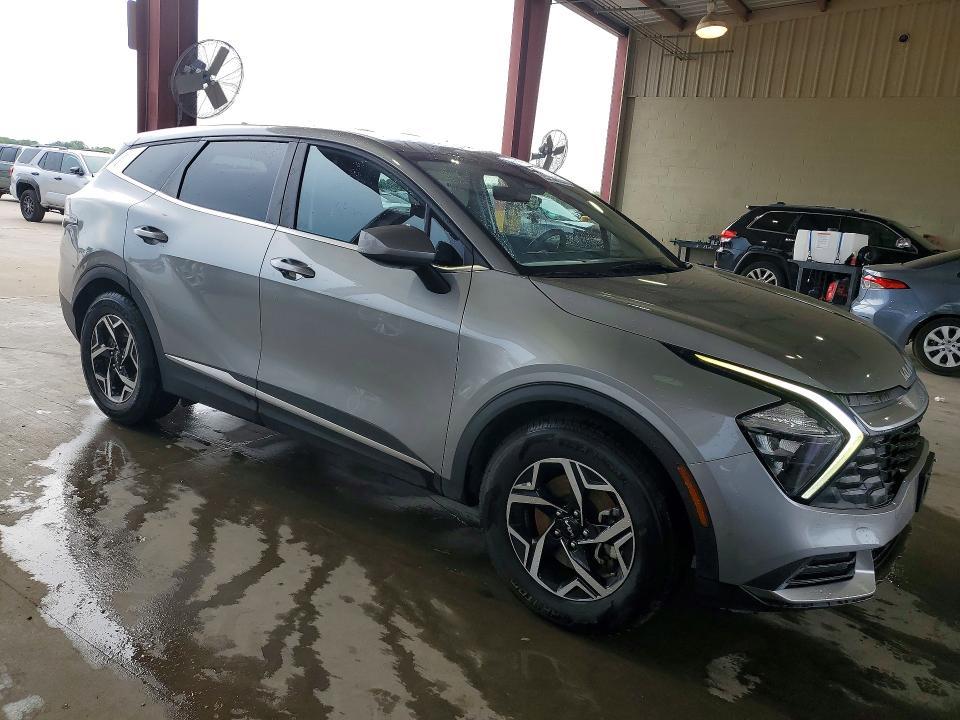 2023 KIA Sportage lx