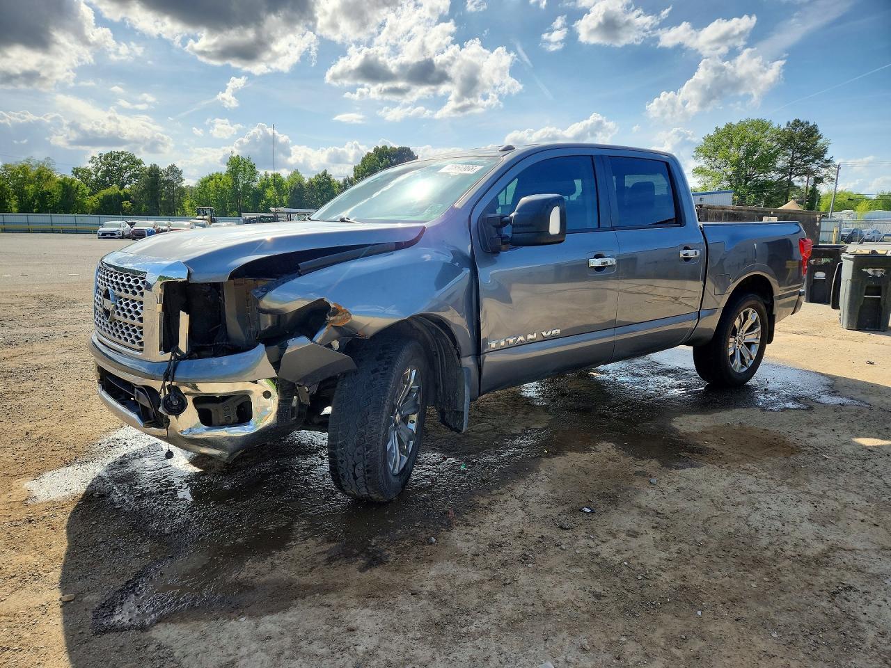 2018 Nissan Titan SV