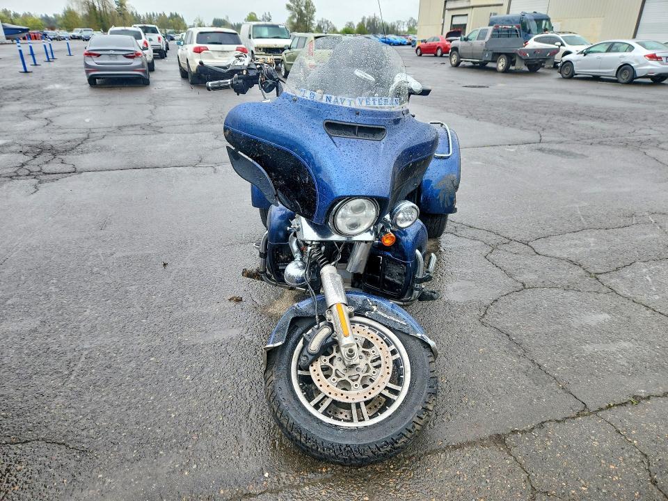2014 Harley-Davidson Flhtcutg TRI Glide Ultra