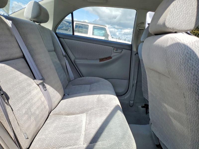 2003 Toyota Corolla le