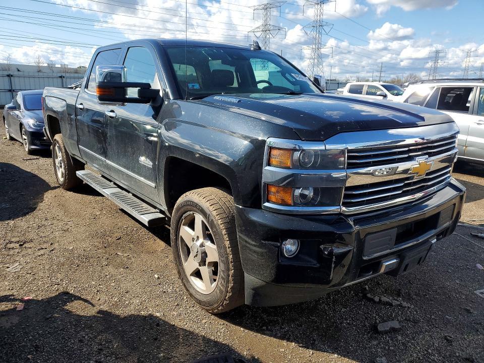 2015 Chevrolet Silverado K2500 High Country