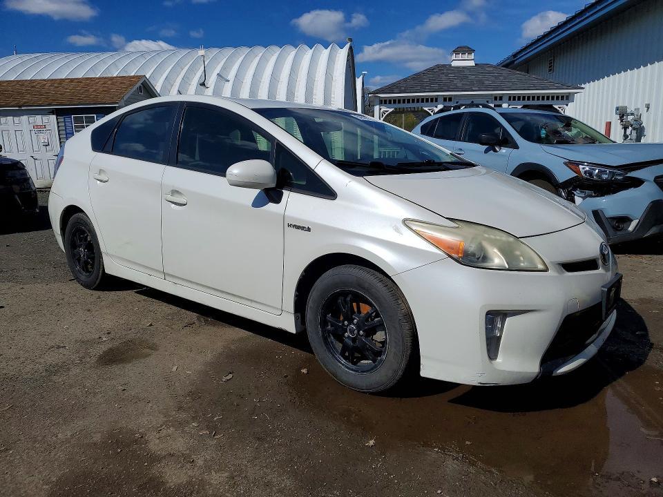 2013 Toyota Prius Three