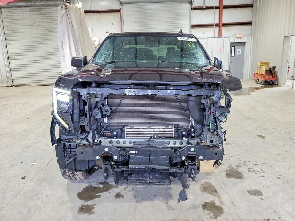 2022 GMC Sierra K1500 Elevation