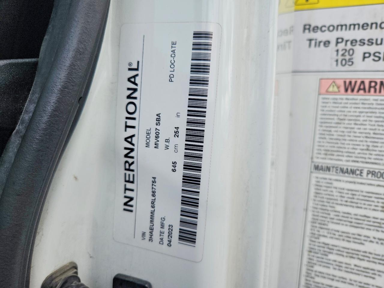 2024 International MV607 BOX Truck