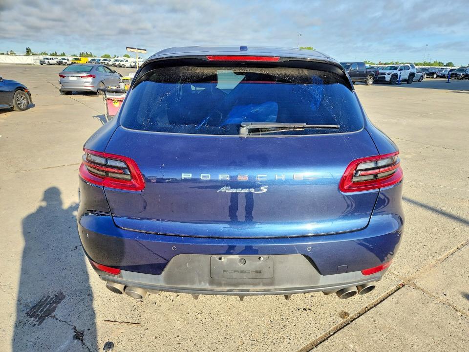 2016 Porsche Macan s